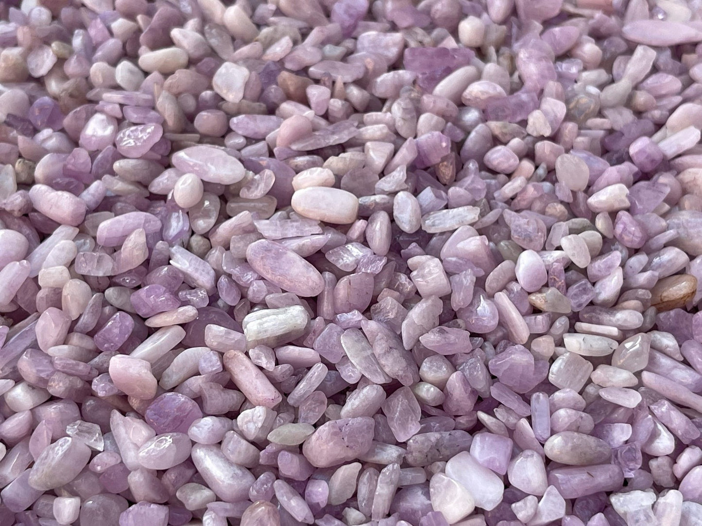 Grade A++ Kunzite Semi Tumbled Gemstone Mini Chips 3 - 8 mm, Wholesale Bulk Lot