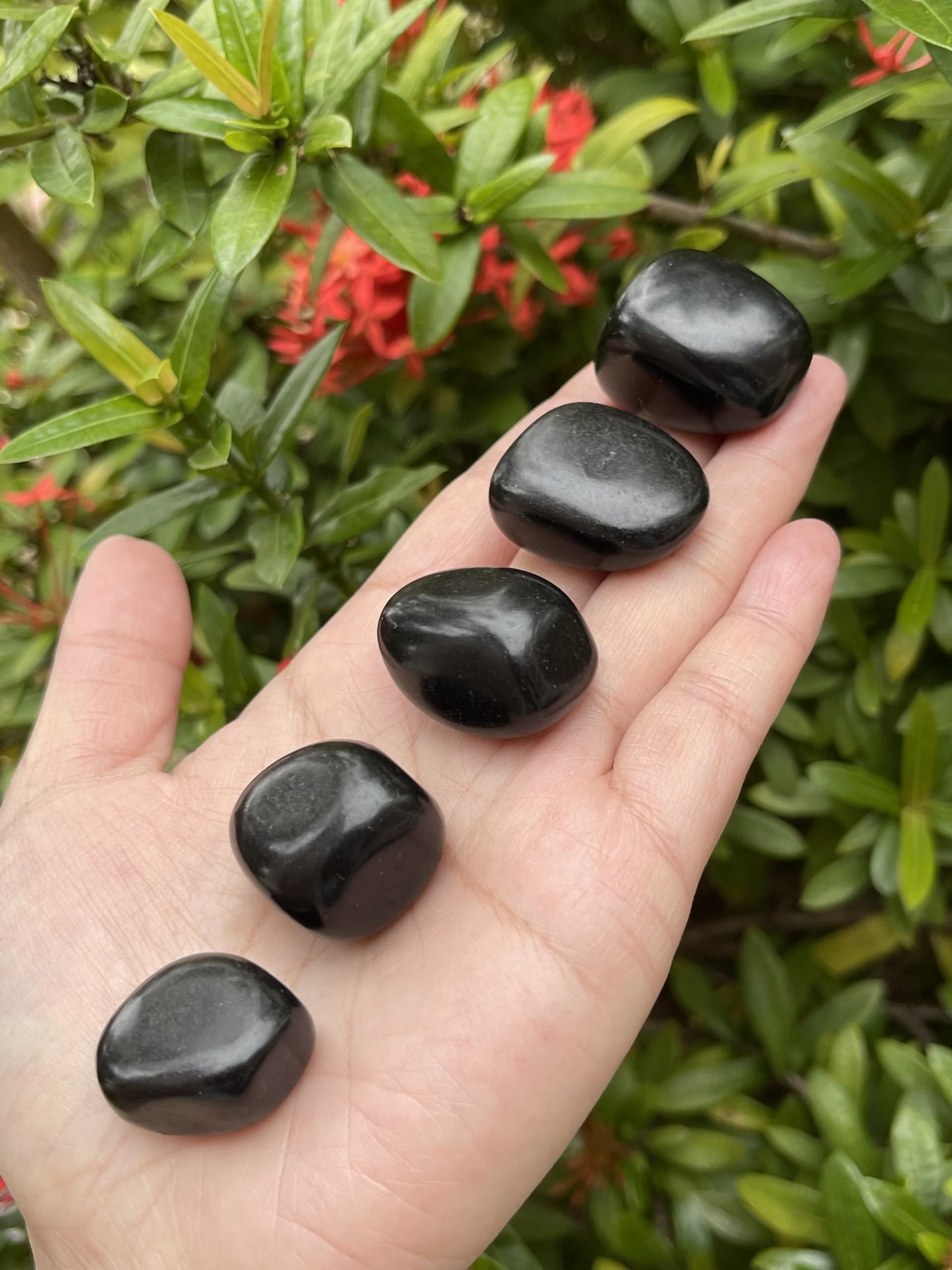 5 Pieces Tumbled Stones, Choose From 69 Typle Gemstones, Polished Stones