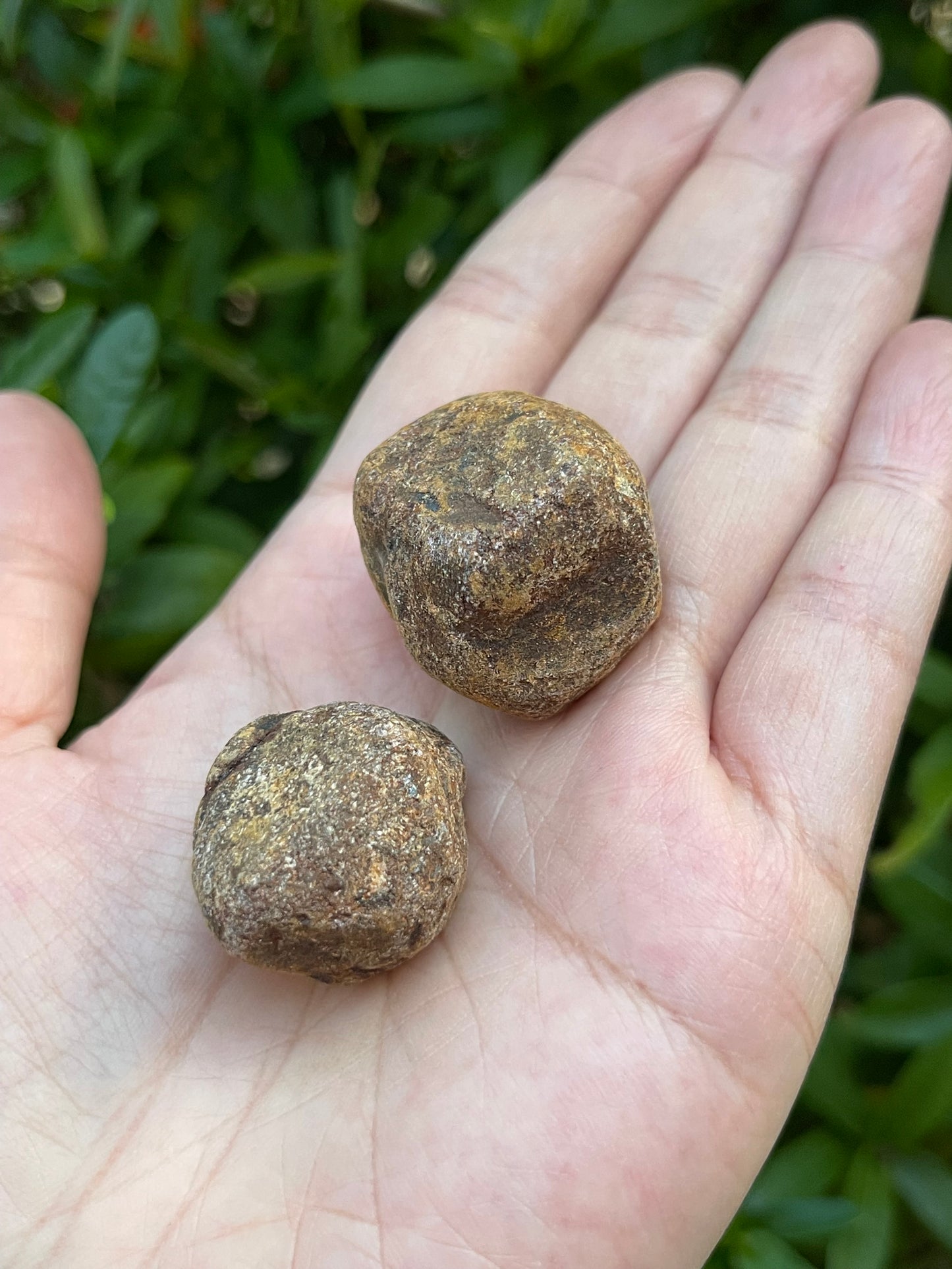 Grade A++ Natural Garnet Rough Stones, 0.5-1.75" Raw Garnet, Wholesale Bulk Lot