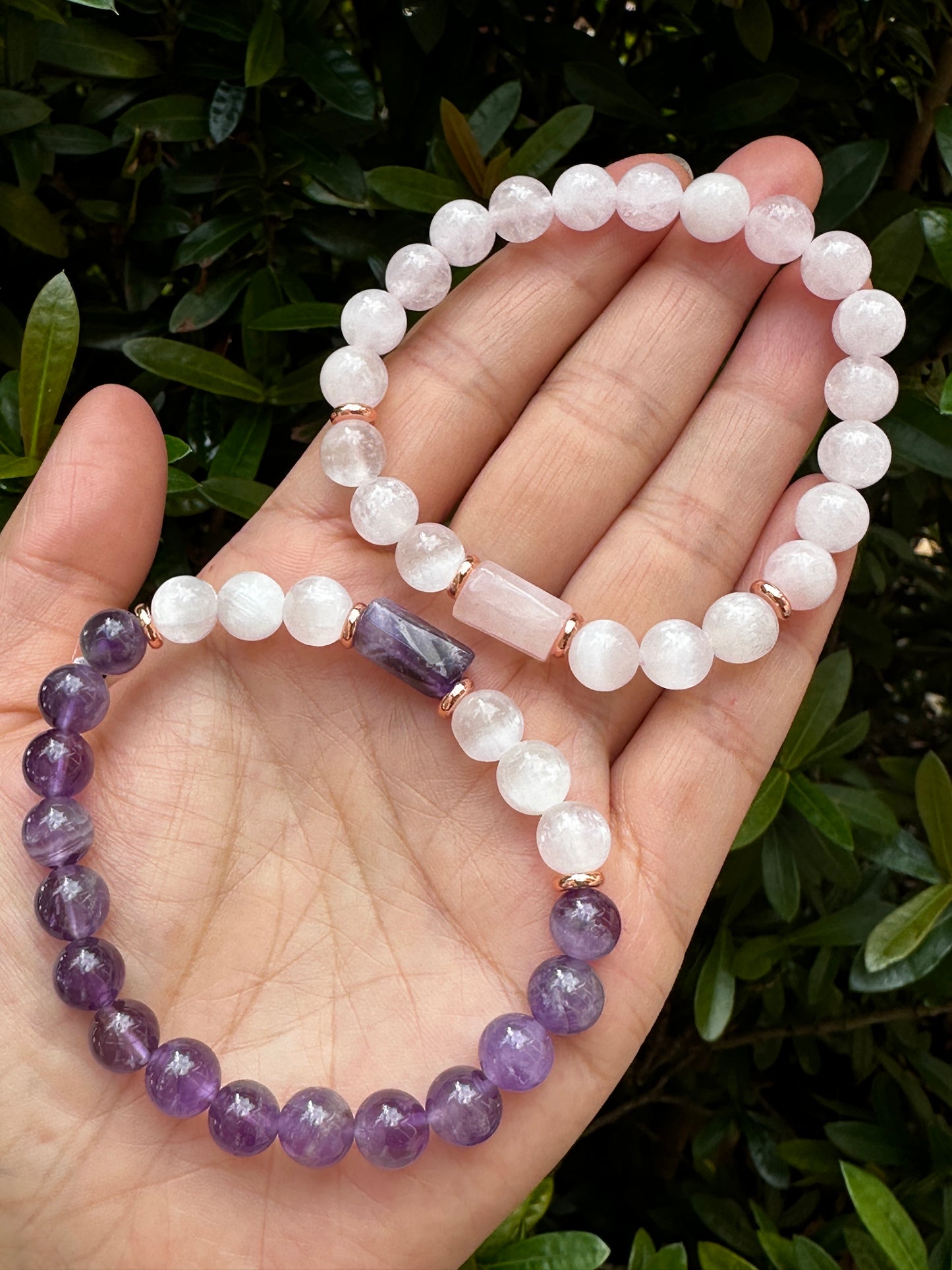 8mm Rose Quartz, Black Tourmaline, Amethyst, and Selenite Crystal Bead Bracelet – Genuine Gemstone Crystal Cylinder with Copper Discs, Stretch Healing Gemstone Bracelet, Gift for Men & Women