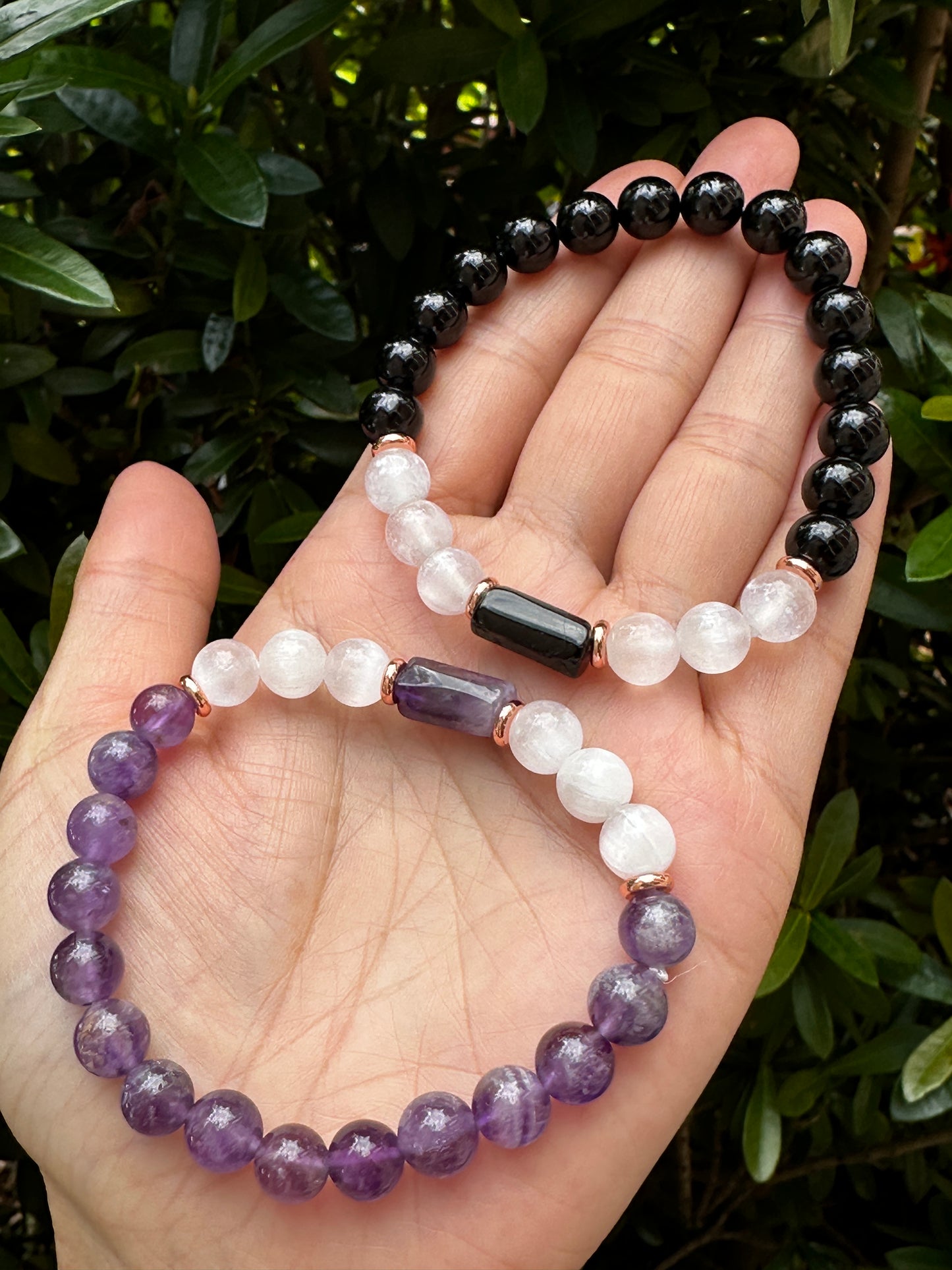 8mm Rose Quartz, Black Tourmaline, Amethyst, and Selenite Crystal Bead Bracelet – Genuine Gemstone Crystal Cylinder with Copper Discs, Stretch Healing Gemstone Bracelet, Gift for Men & Women