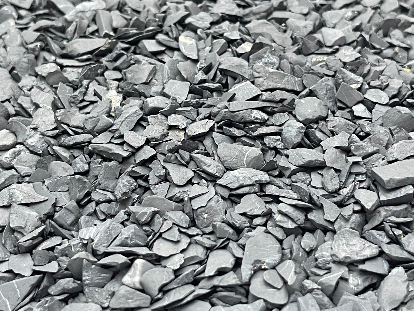 Grade A++ Shungite Rough Semi Chips 5-18 mm, Natural Shungite Crystal Mini Chips