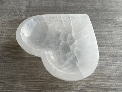 Heart-Shaped Selenite Bowl 4–4.25" – Polished Crystal Charging Bowl, Healing & Cleansing Stone Dish
