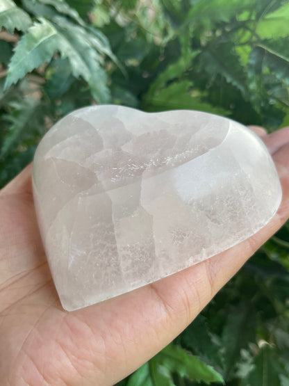 Heart-Shaped Selenite Bowl 4–4.25" – Polished Crystal Charging Bowl, Healing & Cleansing Stone Dish