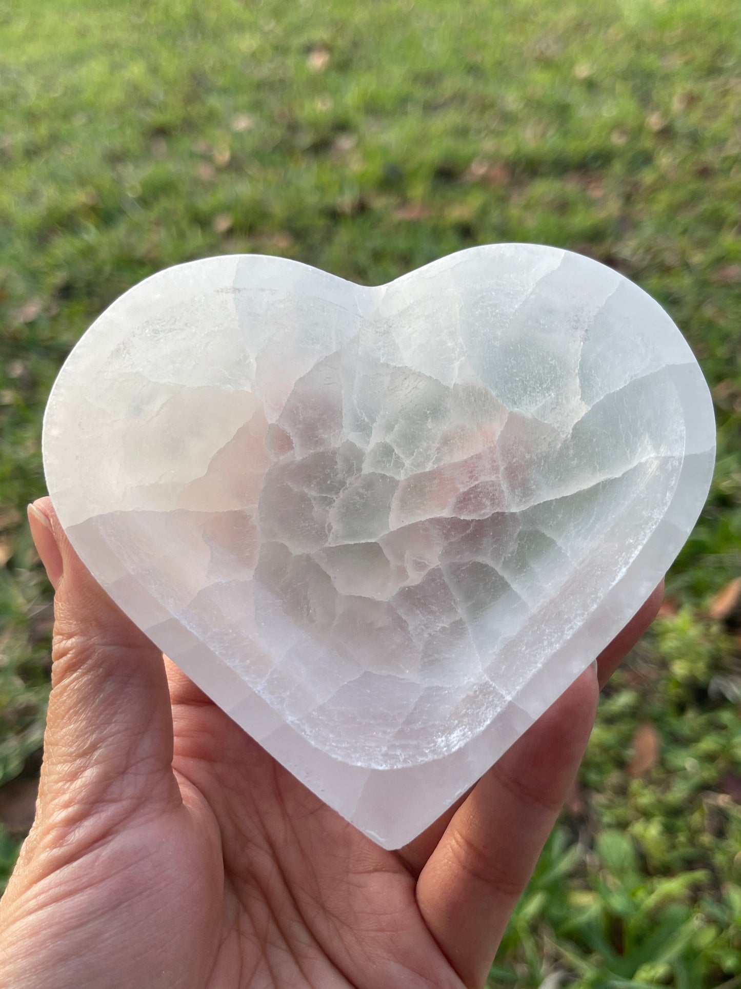 Heart-Shaped Selenite Bowl 4–4.25" – Polished Crystal Charging Bowl, Healing & Cleansing Stone Dish