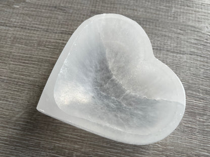 Heart-Shaped Selenite Bowl 4–4.25" – Polished Crystal Charging Bowl, Healing & Cleansing Stone Dish
