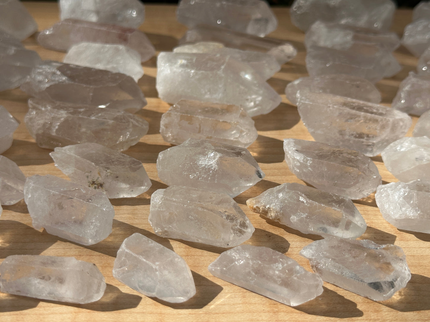 Natural Clear Quartz Crystal Points 1 to 3 Inches, Wholesale Bulk Lot