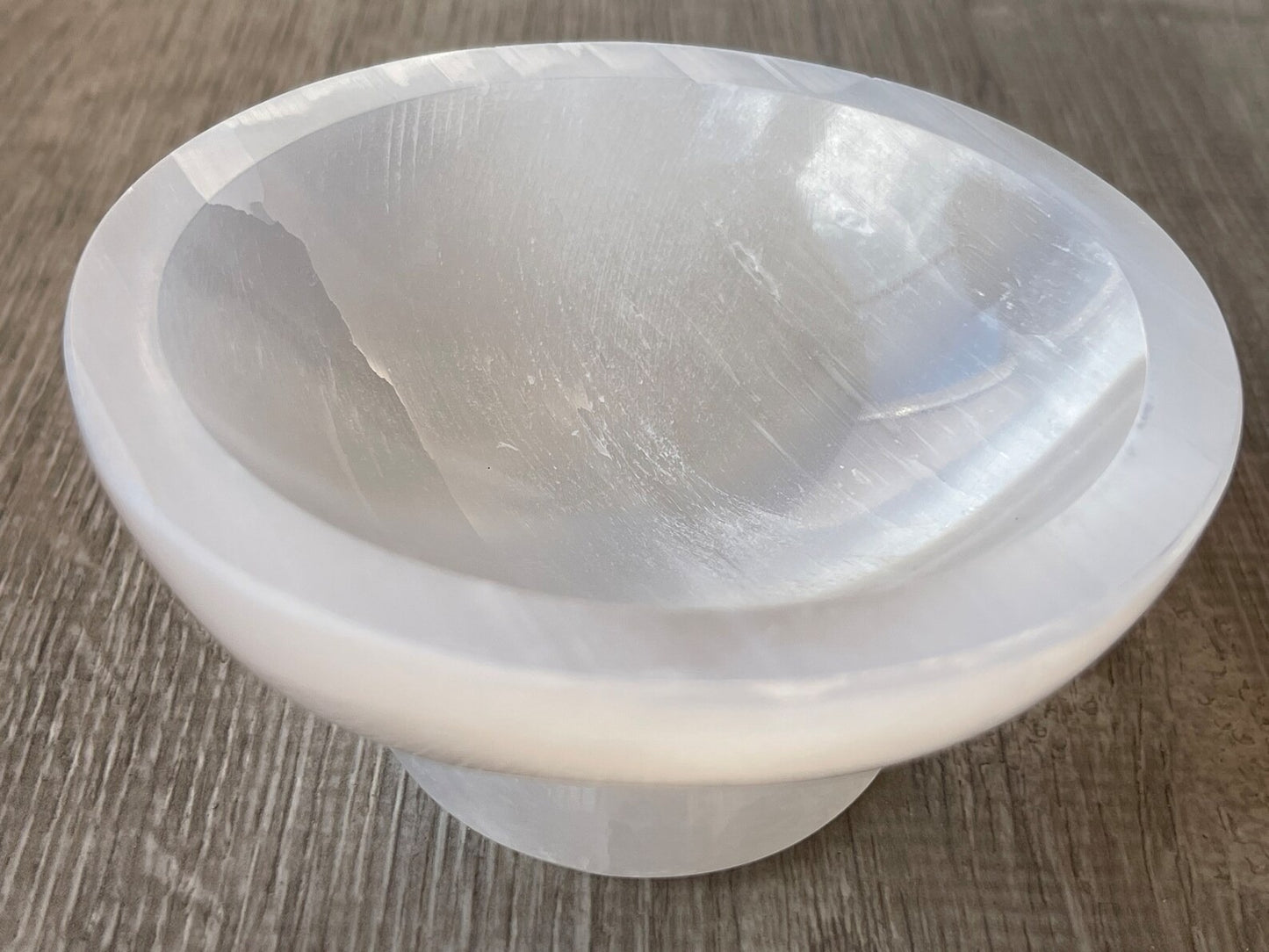 Gemstone Carved - 4" Diameter Selenite Crystal Polished Charging Bowl With Pedestal, Selenite Bowl On Stand
