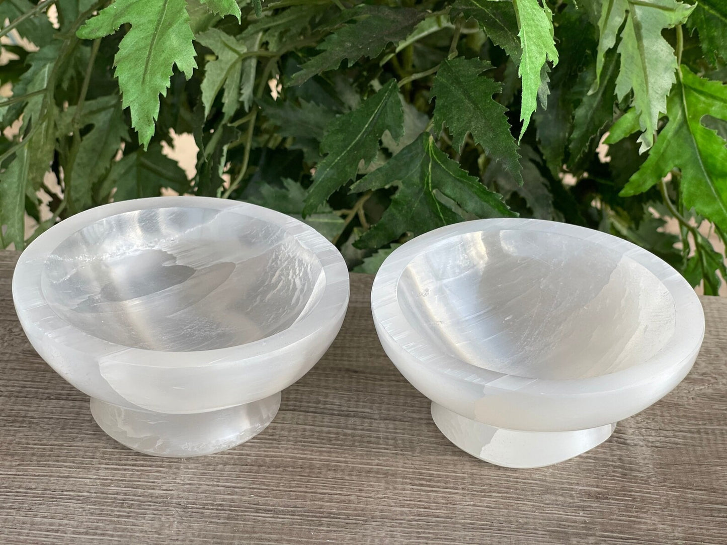 Gemstone Carved - 4" Diameter Selenite Crystal Polished Charging Bowl With Pedestal, Selenite Bowl On Stand