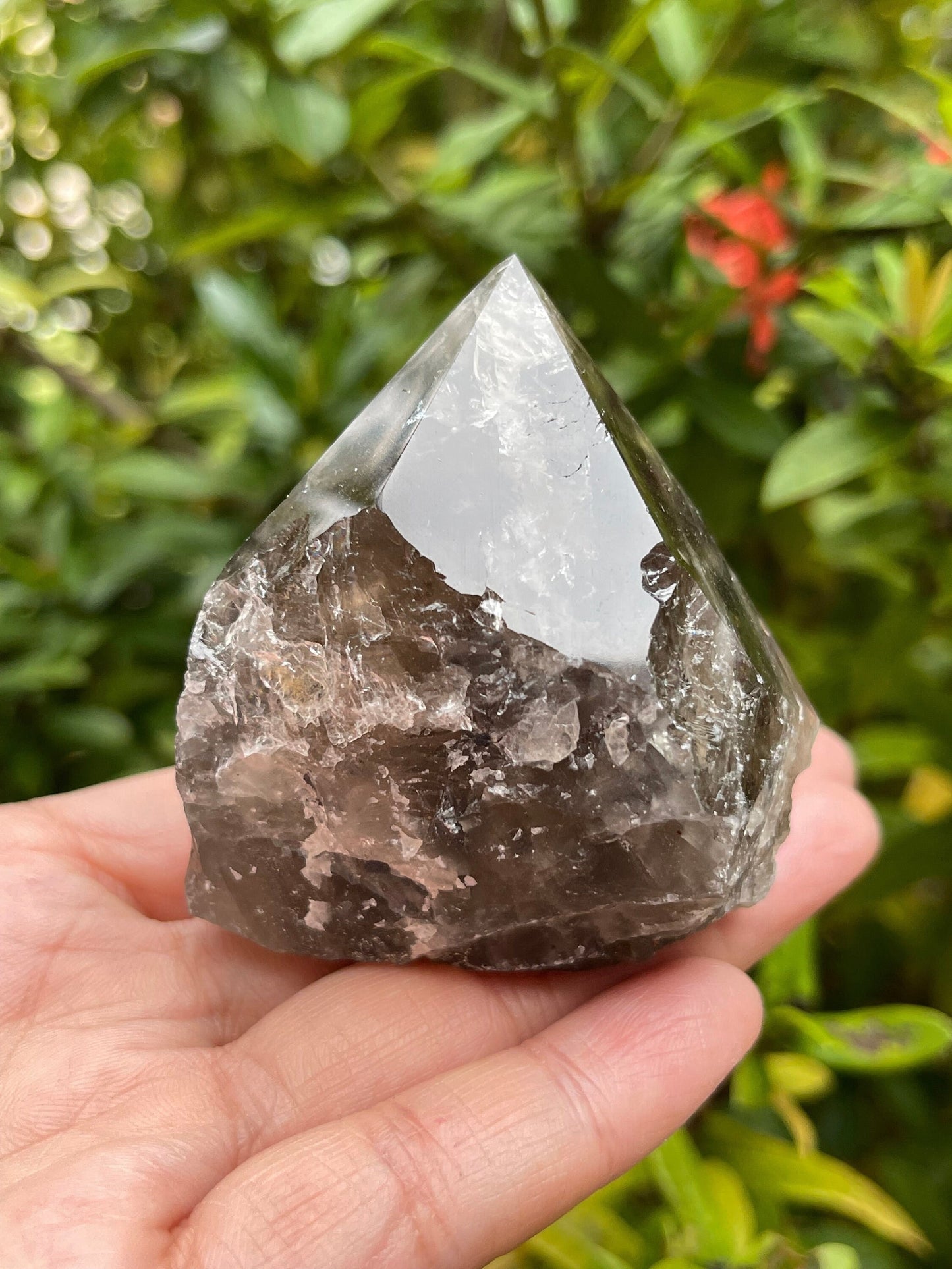 Top Polished Standing Point – Raw Cutbase Crystal Generator, Decorative Healing Stone