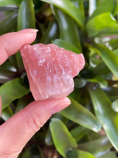 Strawberry Calcite, 1-2" Rough Natural Strawberry Calcite Stones, Wholesale Bulk